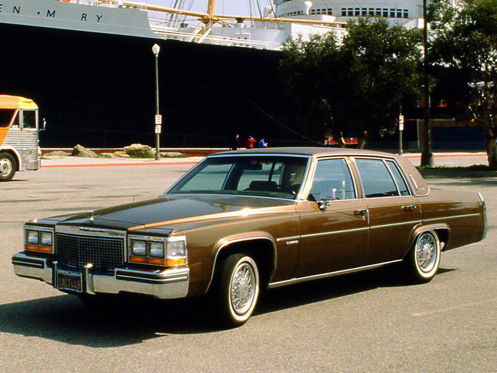 Cadillac DeVille (D69) 7 поколение, рестайлинг, седан (10.1979 - 04.1984)